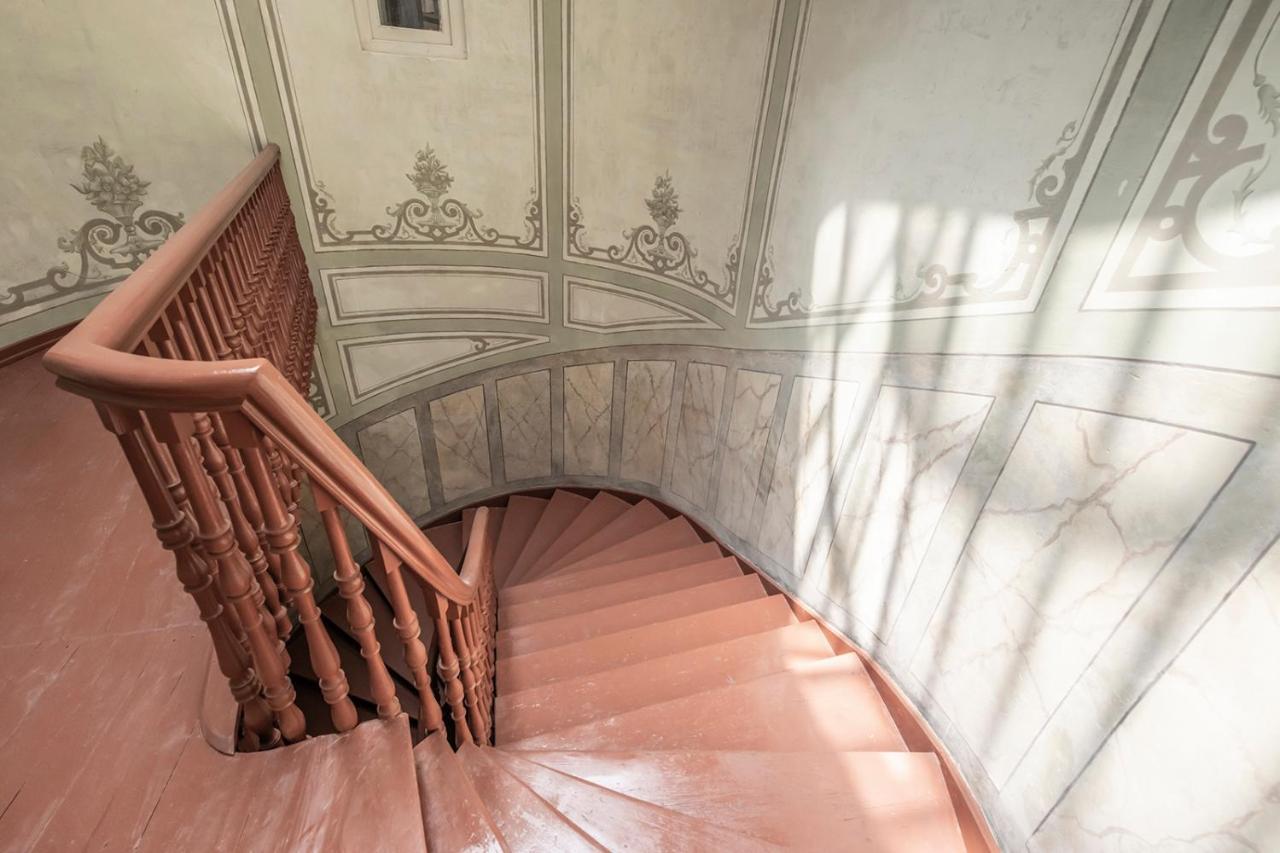 Orbeliani Residence ティビリシ エクステリア 写真